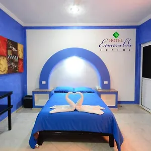 Pensión Esmeralda Luxury 